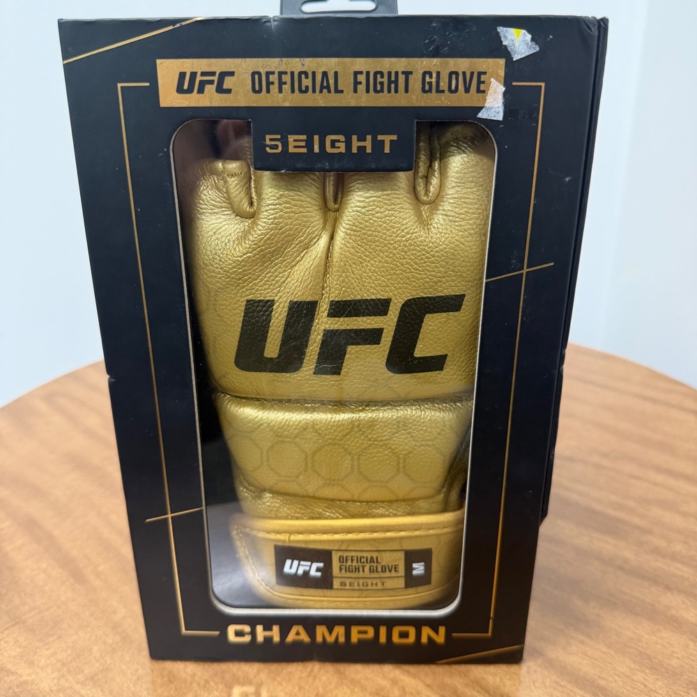 UFC 5EIGHT Official Fight Glove Champion Mens Medium Gold Leather MMA UHK-90584